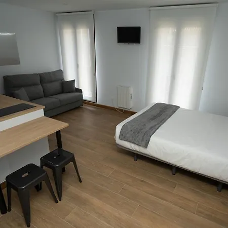 Apartamentos Puerta De Occidente Cornellana Esterno foto
